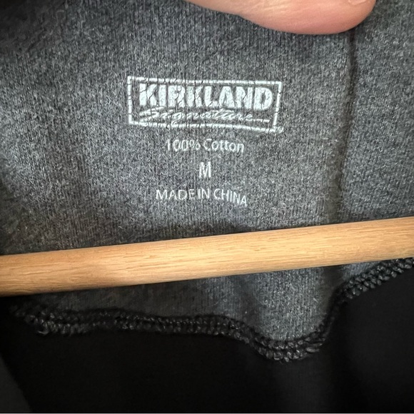 Kirkland Quarter Zip Sweater Sz M - Picture 4 of 5